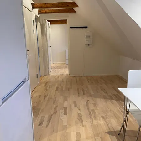 Lejlighed 3 Værelses I